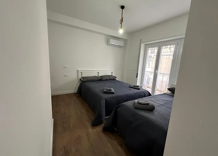 Private Davinz Róma